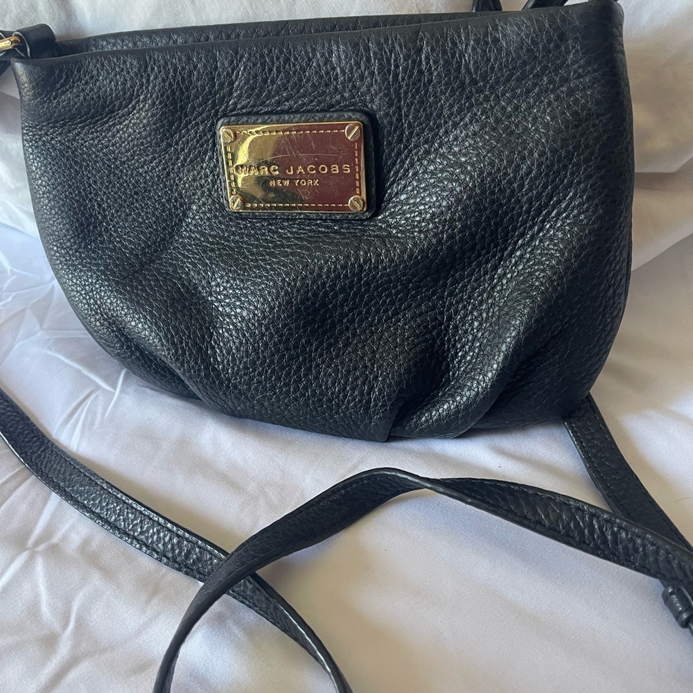 Marc Jacobs Black Pebble Leather Crossbody Bag